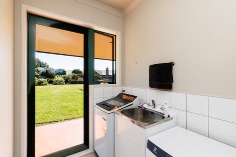 Photo of property in 4 Harper Mews, Feilding, 4702