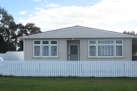 Photo of property in 16 Vera Street, Marton, 4710