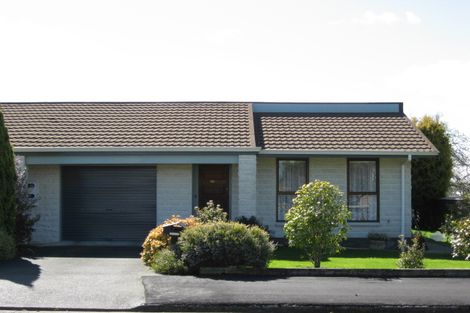 Photo of property in 12a Signal Street, Marton, 4710