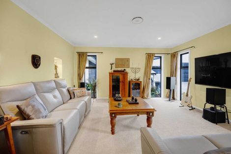 Photo of property in 2 Te Ara Karoiroa Road, 4374