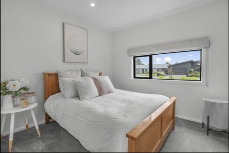 Photo of property in 5 Matai Grove, Greytown, 5712