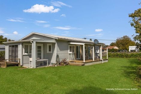 Photo of property in 11 Tawa Street, Edgecumbe, 3120