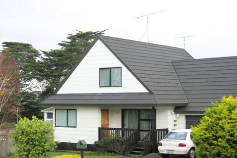 Photo of property in 1/31 Sandgate Avenue, Botany Downs, Auckland, 2010
