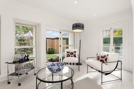 Photo of property in 17 Allister Avenue, Merivale, Christchurch, 8014
