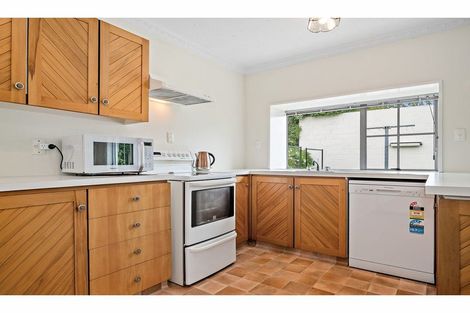 Photo of property in 2/9 Nortons Road, Avonhead, Christchurch, 8042