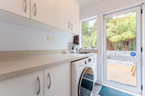 Photo of property in 77 Lupin Road, Otaki, 5512