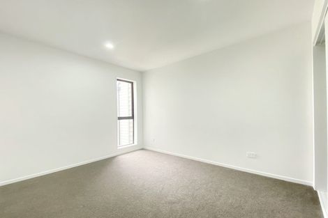 Photo of property in 34 Sinton Road, Hobsonville, Auckland, 0618
