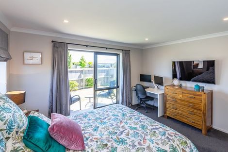 Photo of property in 1 Louis Lane, Rolleston, 7614