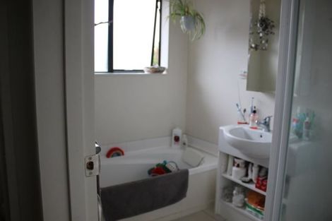 Photo of property in 9 Reserve Close, Woolston, Christchurch, 8062