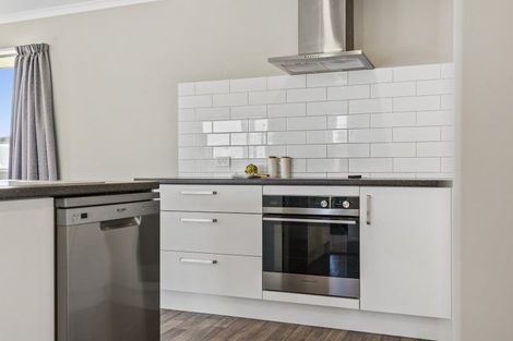 Photo of property in 29 Reuben Avenue, Rolleston, 7615