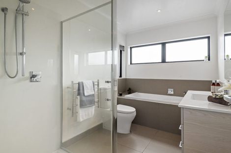 Photo of property in 15 Oioi Road, Hobsonville, Auckland, 0616