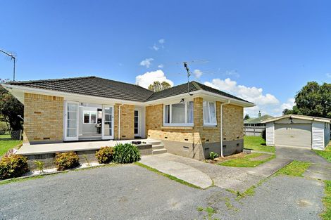 Photo of property in 5 Kerry Place, Papakura, 2110