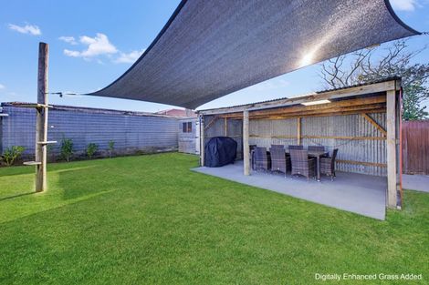 Photo of property in 22 Brookes Terrace, Waitara, 4320