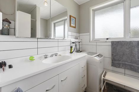 Photo of property in 12a Grey Street, Putaruru, 3411