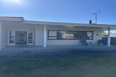 Photo of property in 13 Cambridge Terrace, Taradale, Napier, 4112