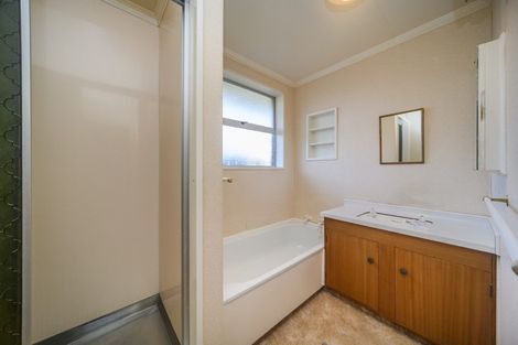 Photo of property in 11 Drury Street, Cloverlea, Palmerston North, 4412