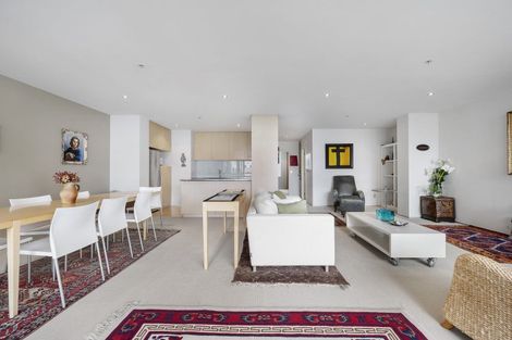 Photo of property in Sanctum Apartment, 10 Ebor Street, Te Aro, Wellington, 6011