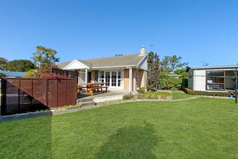 Photo of property in 55 Gladson Avenue, Sockburn, Christchurch, 8042