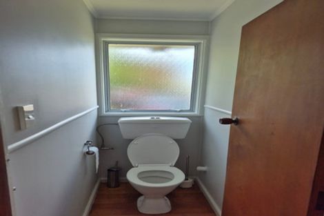 Photo of property in 10 Heather Place, Mairehau, Christchurch, 8052