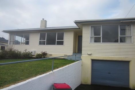 Photo of property in 130 Miranda Street, Stratford, 4332