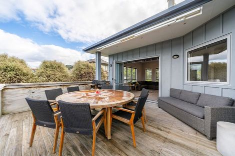 Photo of property in 13a Riverstone Drive, Riverstone Terraces, Upper Hutt, 5018