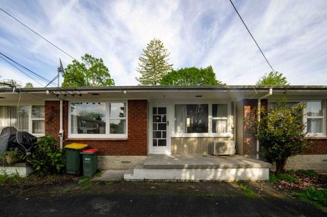 Photo of property in 77c Aurora Terrace, Hillcrest, Hamilton, 3216