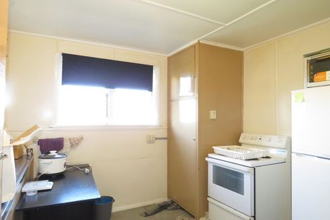 Photo of property in 3 Colvin Street, Westport, 7825