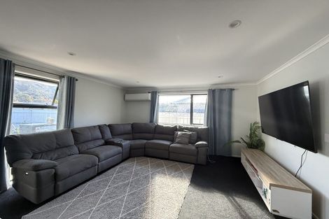 Photo of property in 34 Te Ara O Toroa, Wainuiomata, Lower Hutt, 5014