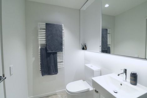 Photo of property in 25 Jean Caldwell Way, Island Bay, Wellington, 6023
