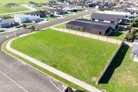 Photo of property in 25 Mcwatters Drive, Ngatea, 3503