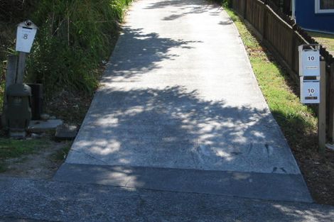 Photo of property in 10 Trojan Crescent, New Lynn, Auckland, 0600