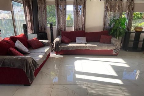 Photo of property in 1/15 Roseberry Avenue, Birkenhead, Auckland, 0626