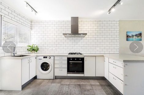 Photo of property in 2/131 Glamorgan Drive, Torbay, Auckland, 0630