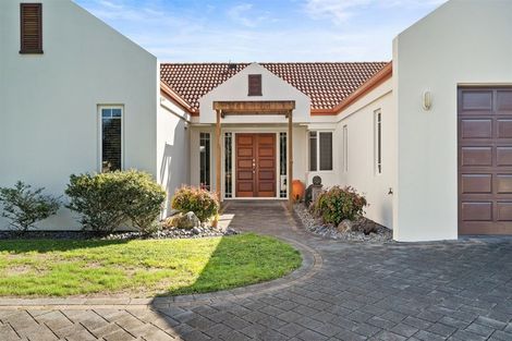 Photo of property in 51 Gravatt Road, Papamoa Beach, Papamoa, 3118