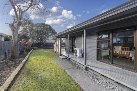 Photo of property in 15 Kalmia Place, Kaiapoi, 7630