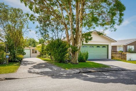 Photo of property in 11 Lemnos Place, Titirangi, Auckland, 0604