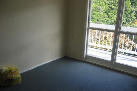 Photo of property in 15a Rakeiora Grove, Korokoro, Lower Hutt, 5012