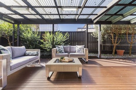 Photo of property in 26 Heidi Crescent, Flat Bush, Auckland, 2016