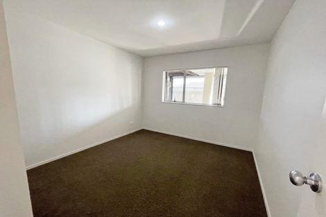 Photo of property in 54 Popokatea Drive, Takanini, 2112