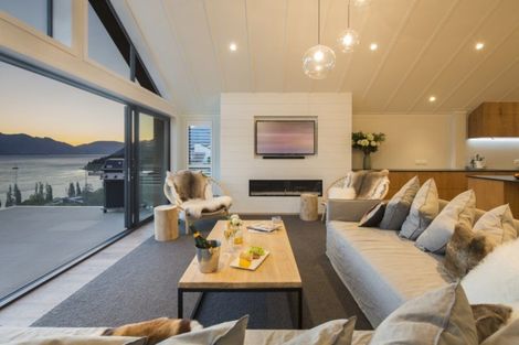 Photo of property in 27/u2 Panorama Terrace, Queenstown, 9300