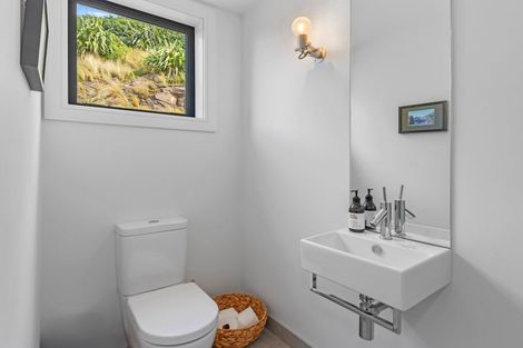 Photo of property in 8 Endeavour Place, Lyttelton, 8082