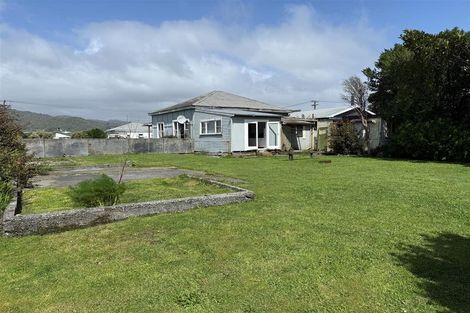 Photo of property in 22 Blake Street, Blaketown, Greymouth, 7805