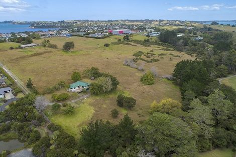 Photo of property in 200 Mahurangi East Road, Snells Beach, 0920