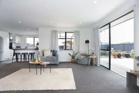 Photo of property in 13 George Street, Bulls, 4818