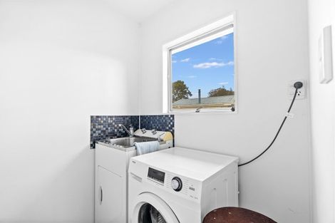 Photo of property in 1 Belton Place, Hikurangi, 0114