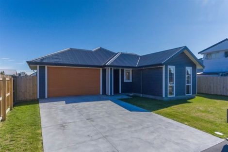 Photo of property in 15 Full Moon Lane, Rolleston, 7614