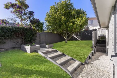 Photo of property in 11c Glendhu Road, Bayview, Auckland, 0629