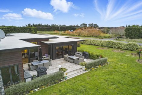 Photo of property in 518 Hickford Road, Foxton, 4891