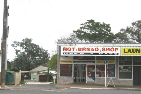 Photo of property in 150a Birkdale Road, Birkdale, Auckland, 0626