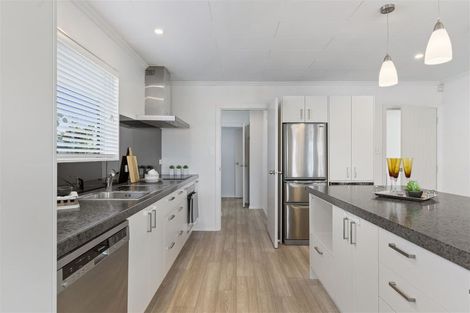 Photo of property in 44 Teesdale Street, Burnside, Christchurch, 8053